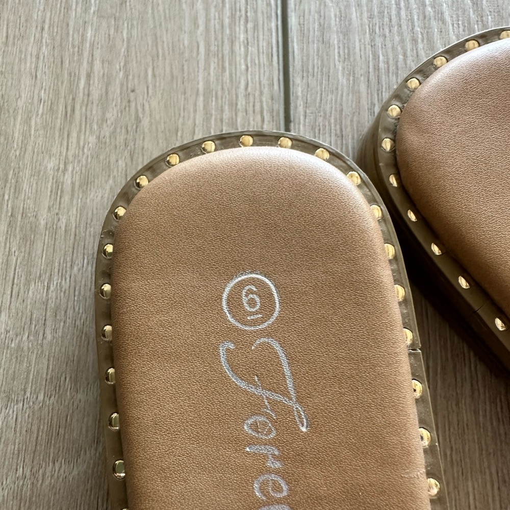 Boutique Sandals - Picture 4 of 4